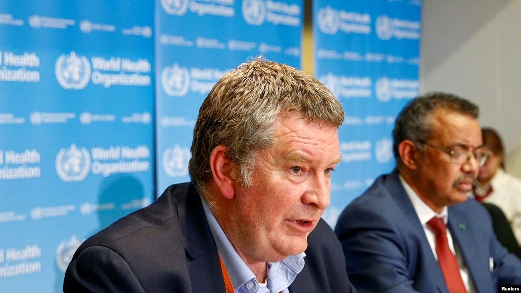 资料照片：世界卫生组织紧急事务计划执行主任莱恩博士在日内瓦举行的记者会上(2020年2月6日）