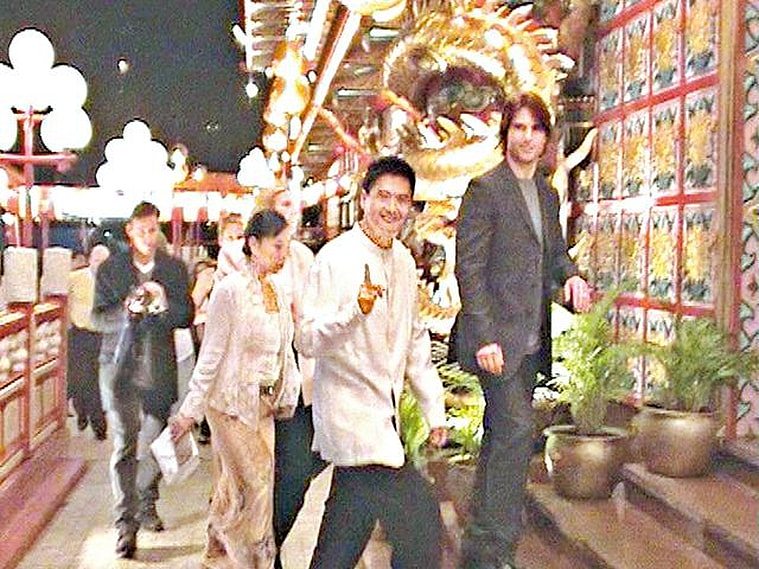 2000年汤姆克鲁斯到香港宣传电影，周润发带他到珍宝海鲜舫用餐。 资料图片