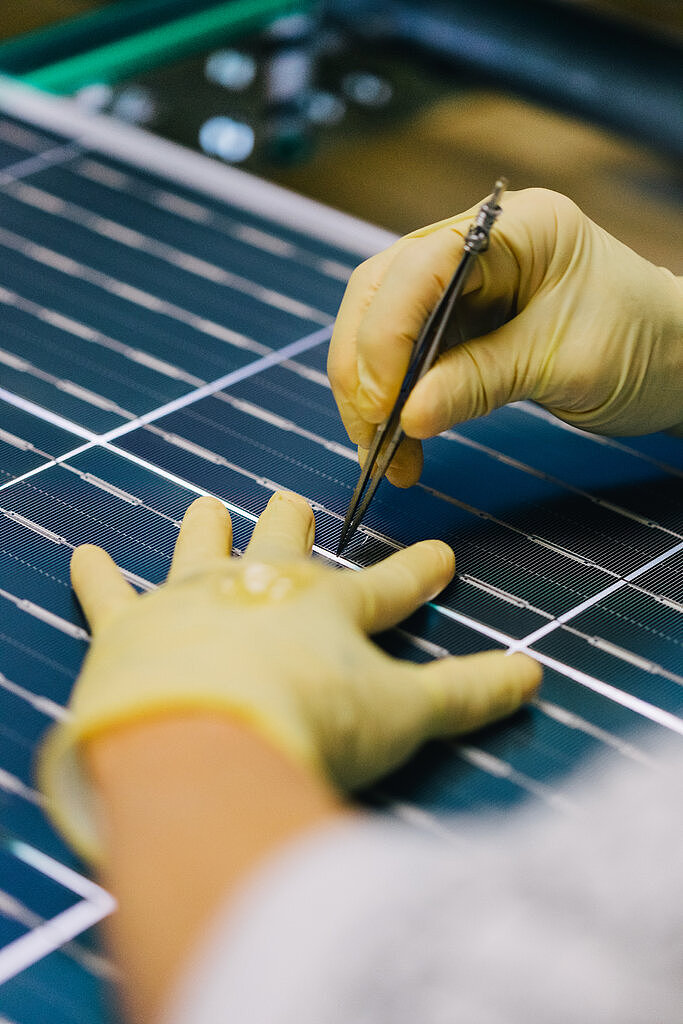 加州太阳能电池板制造商奥克辛太阳能公司。