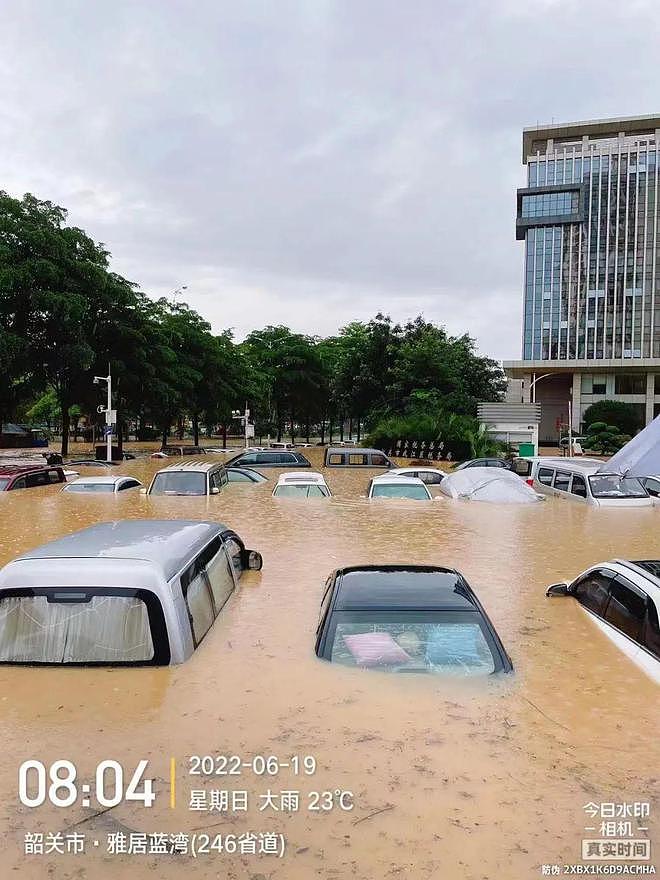 中国8省遭遇超级暴雨！多人遇难，连房带人全冲走，最可怕的你却看不到（组图） - 13