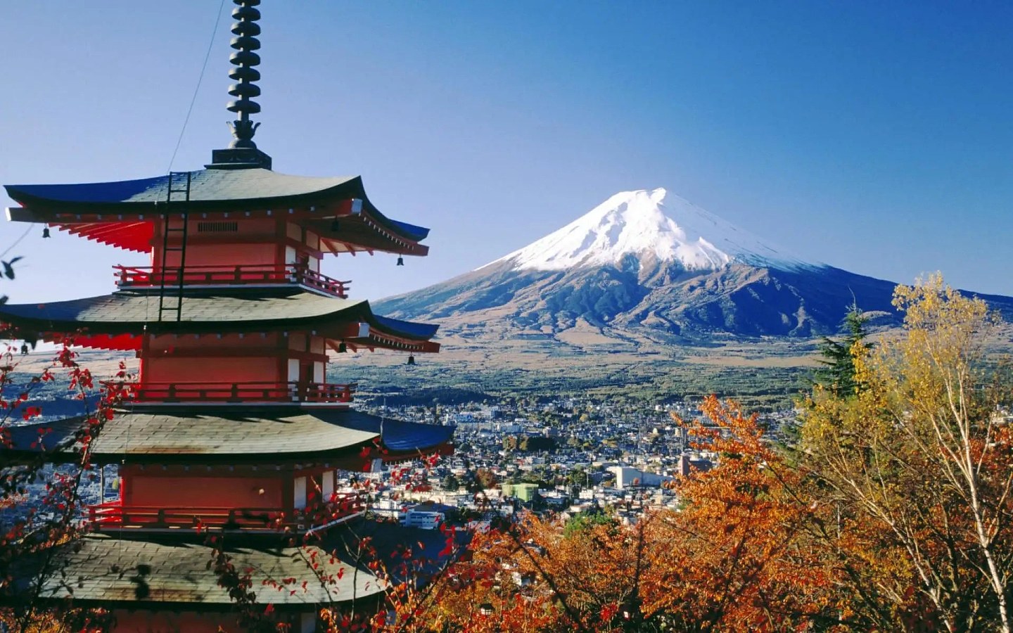 日本富士山再次拉响“警报”，随时可能火山喷发！会影响我国吗？