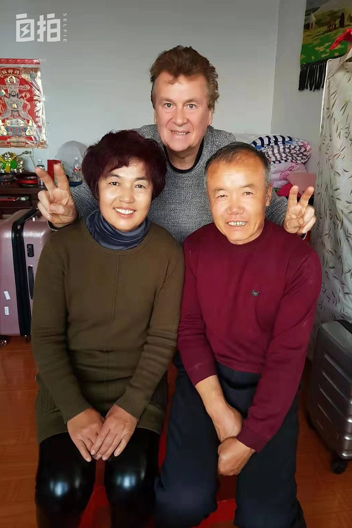 我，内蒙古农村出身，瞒着父母，34岁时嫁给70岁英国人