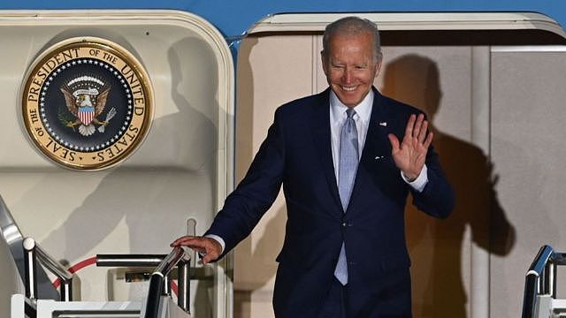 6月25日，在七国集团峰会前夕，美国总统拜登抵达德国慕尼黑的机场。