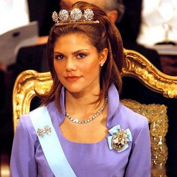 欧洲最美女王会是她？瑞典10岁公主颜值爆表，和弟弟齐出镜超萌（组图） - 18