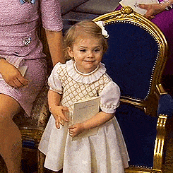 欧洲最美女王会是她？瑞典10岁公主颜值爆表，和弟弟齐出镜超萌（组图） - 34