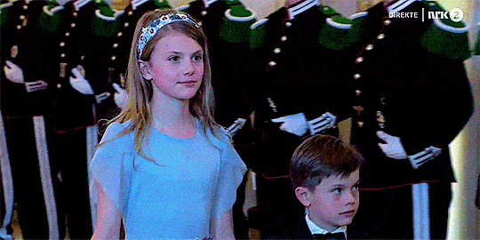 欧洲最美女王会是她？瑞典10岁公主颜值爆表，和弟弟齐出镜超萌（组图） - 70