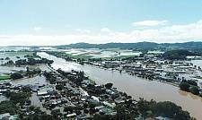 “史上第三惨重自然灾害”：新昆两州“最贵洪灾”保险索赔已达$48亿（图）