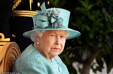 女王也得勒紧腰带？英国王室公开账目，亏空高达1.19亿（组图）