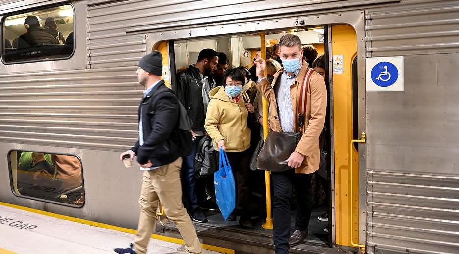 悉尼城铁出现大面积延误！数十条线路被公交替代，超7成列车因罢工取消（组图） - 4