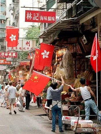 香港回归25周年晚会：四大天王只见刘德华，大牌巨星去哪了？（组图） - 2