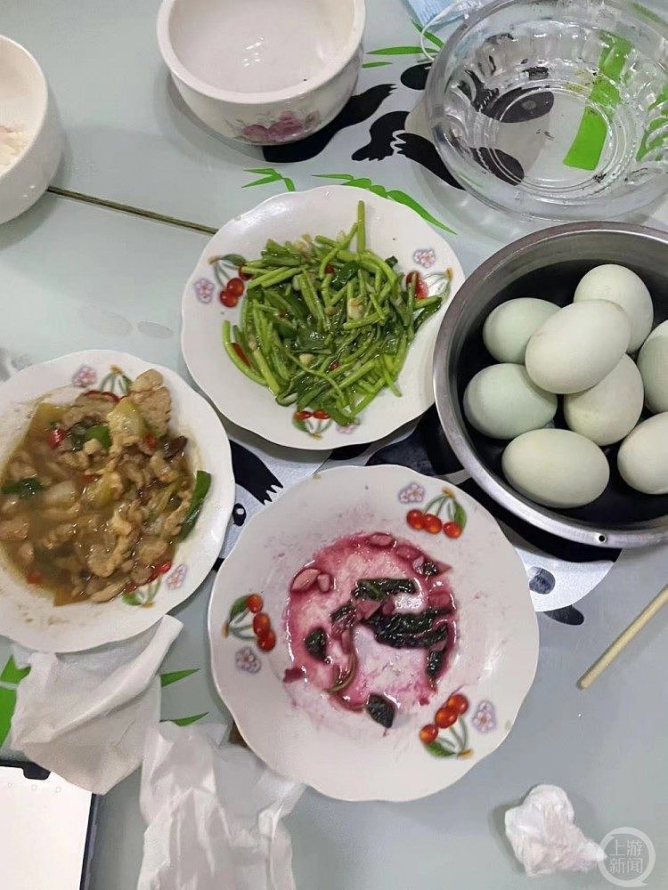 湖北汉川4人吃菜后中毒1人身亡，警方从菜地土壤中发现毒鼠强成分（组图） - 1