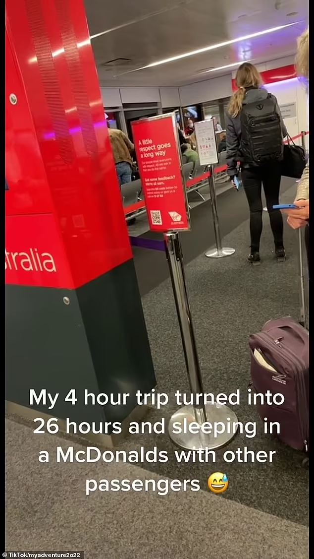 悉尼-墨尔本深夜航班临时取消！乘客被劝返，有人无奈睡长椅...吐糟引网友共鸣（组图） - 2