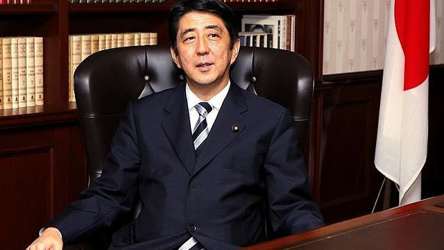 2006年9月20日，自民党领袖安倍晋三成为日本历史上最年轻的首相。