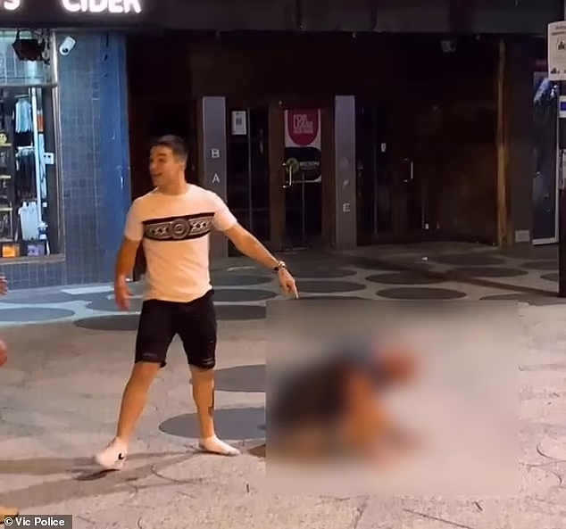 澳男当街无故殴打3男，拳脚相加！警方公布监控，呼吁市民协助（视频/组图） - 3