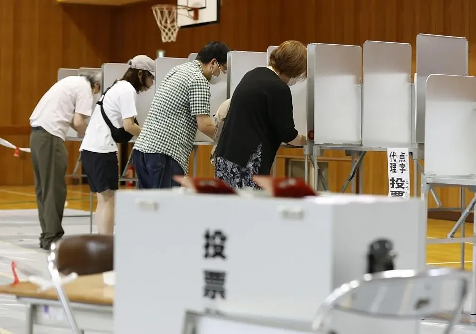 安倍遇刺后的日本选举：其毕生目标有望达成？（组图） - 1