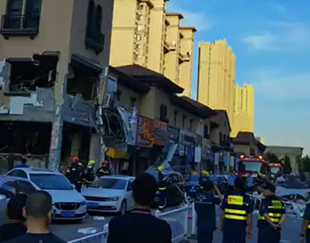 长春一商业街爆炸，现场惨烈，周边受损严重（视频/图） - 1