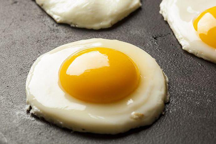 【健康】“早晨吃颗蛋，胜过神仙丹”？鸡蛋对身体是好是坏？留意4个误区（组图） - 2