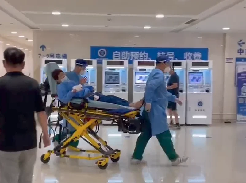 上海瑞金医院伤人事件：凶手对医院很熟悉，专挑妇儿下手（组图） - 2