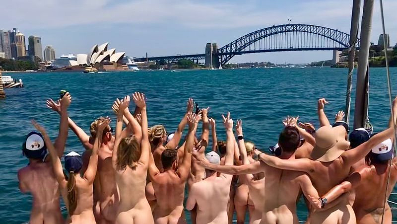 30名澳人将裸体出海！组织成员遍布全国，曾在悉尼港赤裸航行8次（组图） - 4