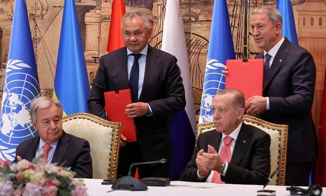 俄乌在土耳其首都签署了历史性协议，粮食安全僵局被打破（组图） - 1