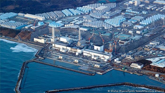 这是2022年3月17日福岛第一核电站的航拍图