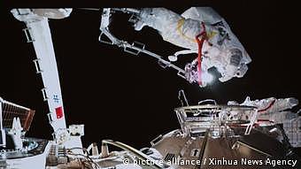 Chinesische SHENZHOU-13 Weltraummission 