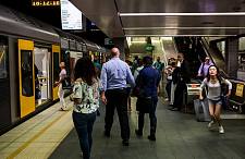 通勤者注意！城铁员工周三大罢工，悉尼火车网络恐将瘫痪，部分线路停运6小时（图）