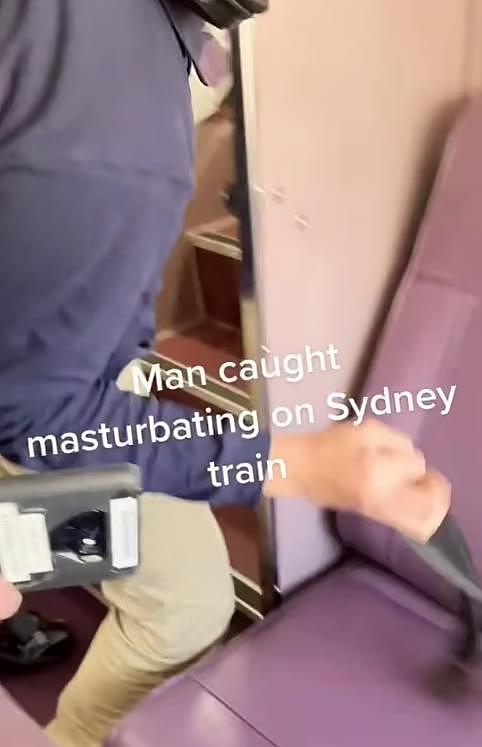 抖音疯传！男子在悉尼城铁脱裤“遛鸟”被警员带走，最高可判18个月罚$5500（视频/组图） - 3