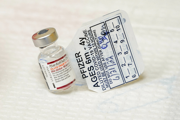 美国辉瑞申推升级疫苗抗BA.5 供12岁以上作加强剂（组图） - 4