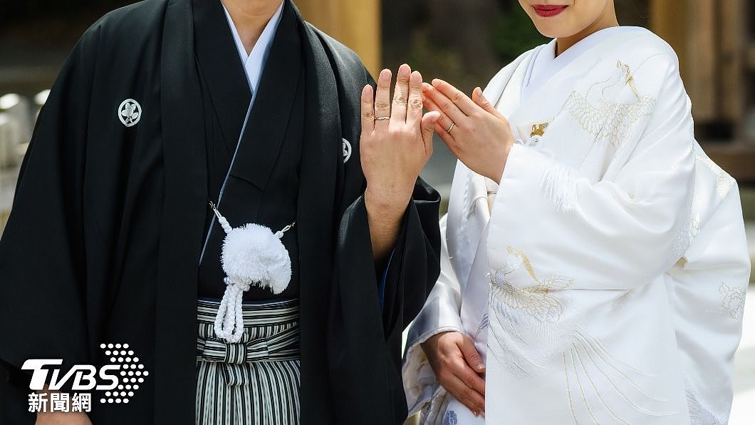 日本熟年夫妻离婚率增。 （示意图／shutterstock 达志影像） 分手快乐? 日本熟年夫妻分手例增加占离婚比率21.5%