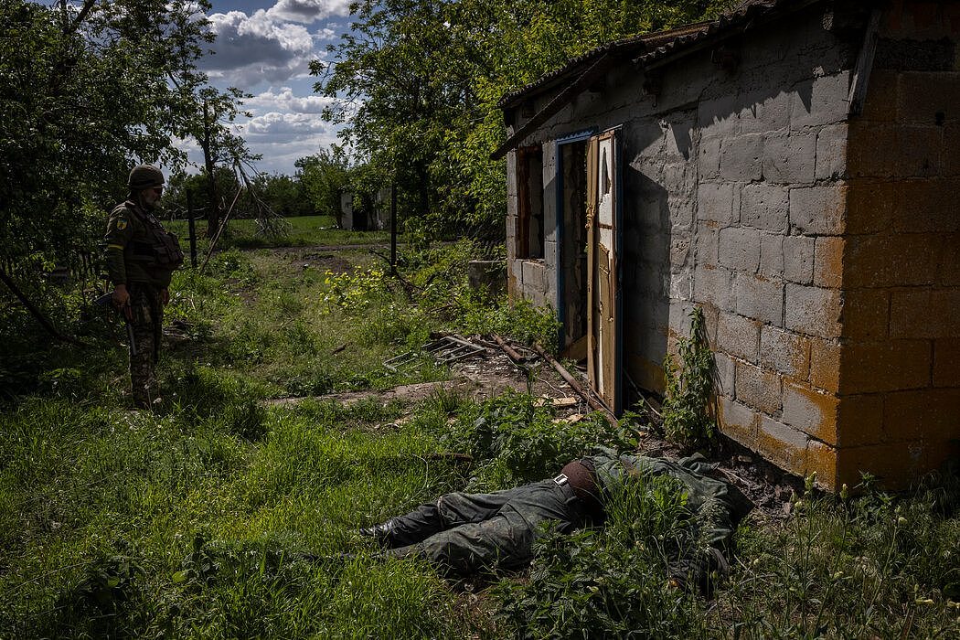 五角大楼官员估计有2万名俄罗斯士兵在入侵乌克兰期间丧生。

