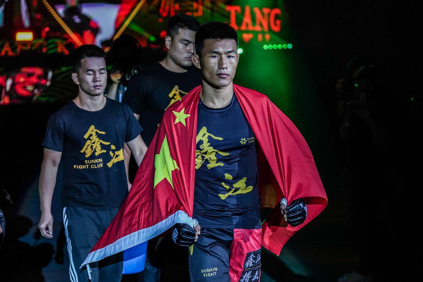 创造历史！唐凯获得中国首个男子MMA世界冠军（视频/图） - 10