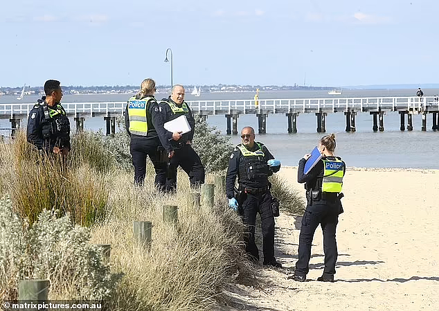 墨尔本海滩惊现女尸，警方介入调查（图） - 4
