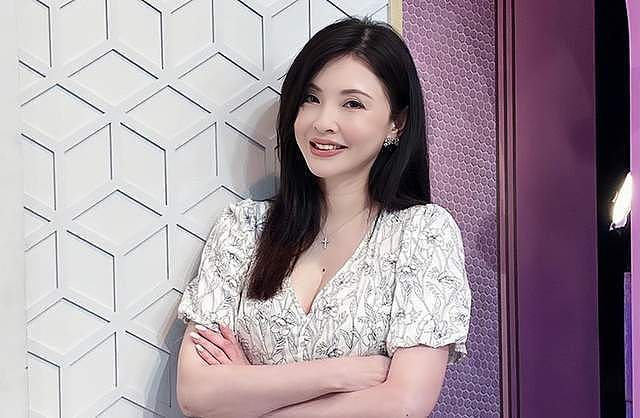 51岁台湾知名女星宣布正式离婚，富商丈夫婚内多次被曝出轨（组图） - 8