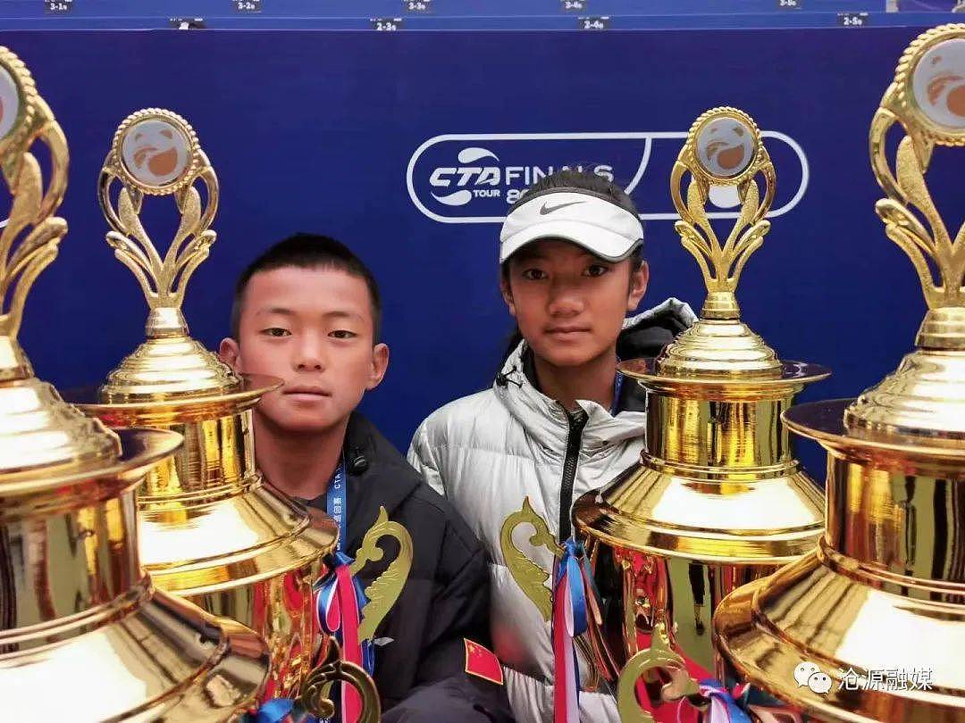 背背篓的少年一战成名，这些佤族孩子用网球“逆袭人生” （组图） - 5