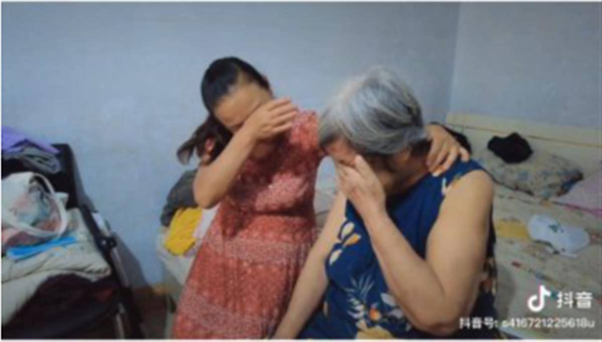 自驾阿姨苏敏“出走”2年后首次回家过中秋，家人：她的身体和心情好多了 （视频/组图） - 1