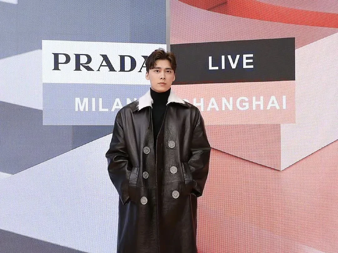 李易峰出席Prada品牌活动