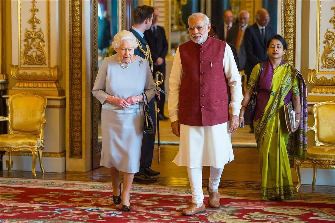 英女王和印度总理莫迪（图片来源：路透社）