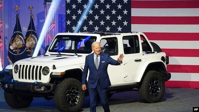 美国总统拜登出席密歇根州底特律举行的北美国际车展。（2022年9月14日）