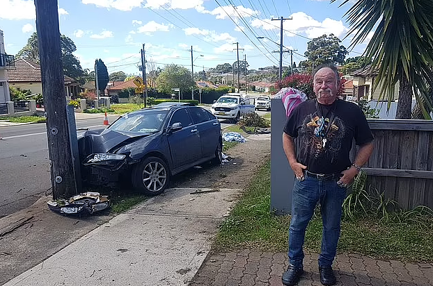 悉尼华人区发生惨烈车祸！4名青少年重伤送医，肇事车辆严重受损，现场一片狼藉（视频/组图） - 4