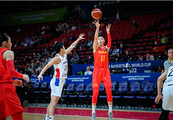 中国女篮悉尼开门红，107:44大胜韩国队63分，姚明到场督战（组图） - 8