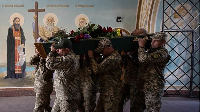 乌克兰军人葬礼