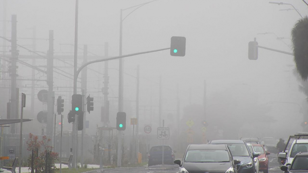 墨尔本又添奇怪天气现象？今日多地被浓雾笼罩，场面“壮观”（组图） - 5