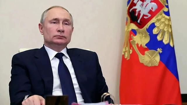 英媒称普京已将核列车派往乌克兰前线，克里姆林宫回应 