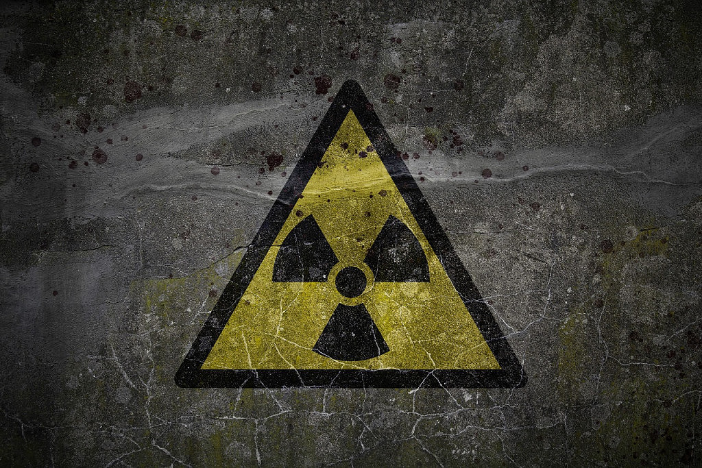 10550-grunge-nuclear-radiation-symbol-background.jpg,0