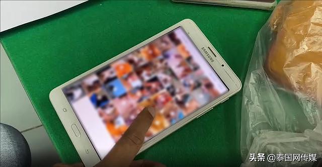 手机里全是色情视频！泰国53岁僧侣：我在帮女施主治病（组图） - 2