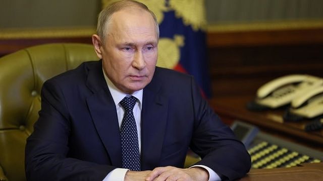 普京在圣彼得堡主持政府视像会议（10/10/2022）