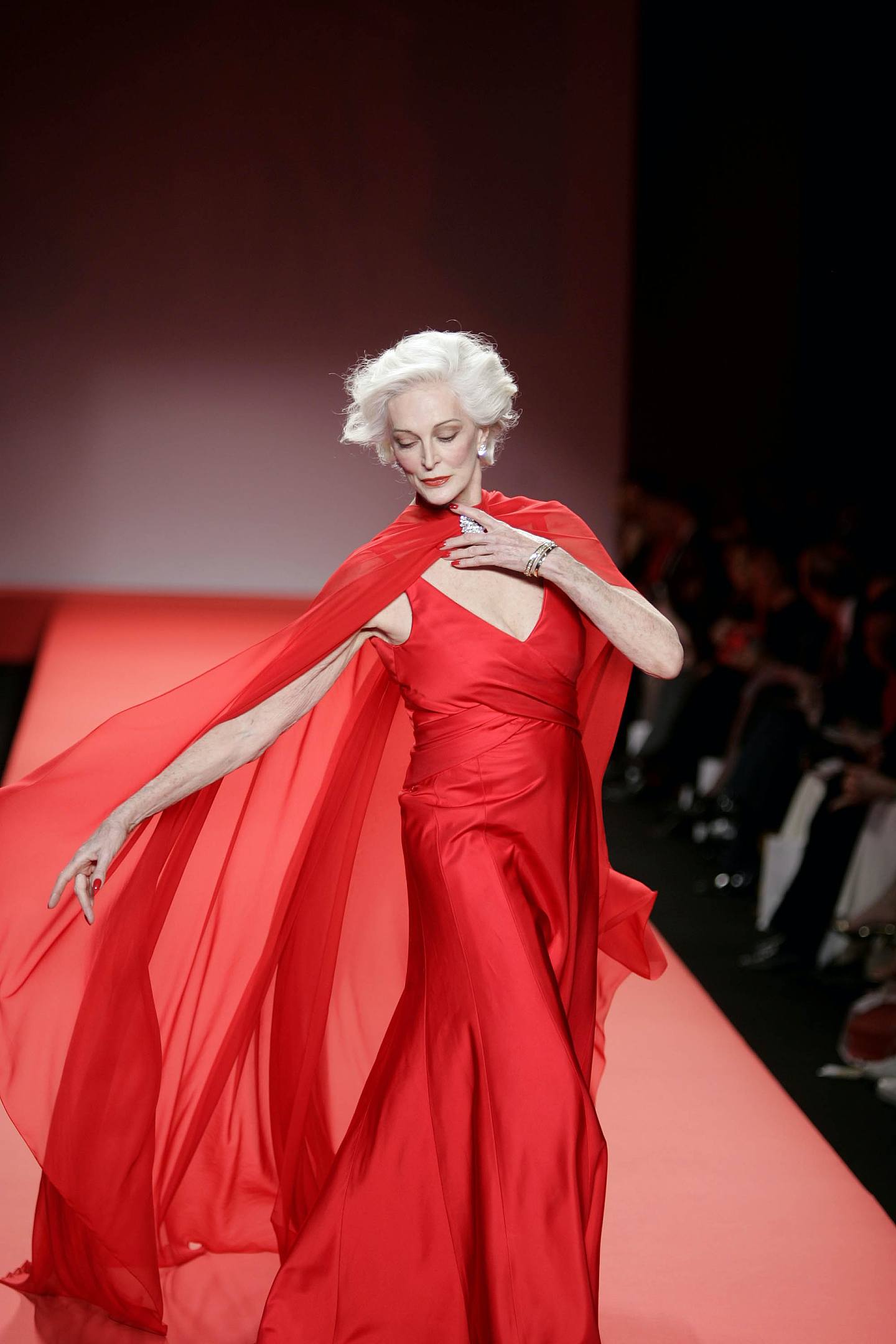 Carmen Dell’Orefice至今已在時尚圈打滾了76年。（Getty Images）