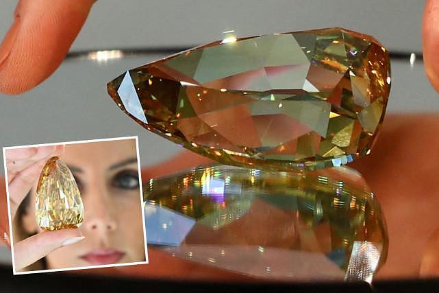 估价超1亿元！世界最大无瑕钻石将被拍卖，340克拉，女孩花园捡到（组图） - 1