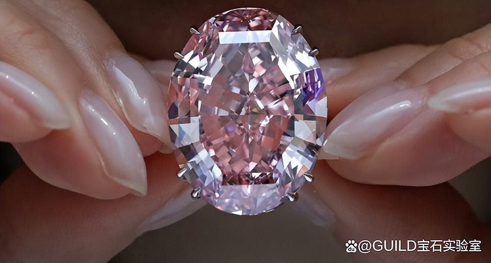 全球最大无瑕钻石估价约1亿元，拍卖史最贵，10颗钻石中国人买走2颗（组图） - 4